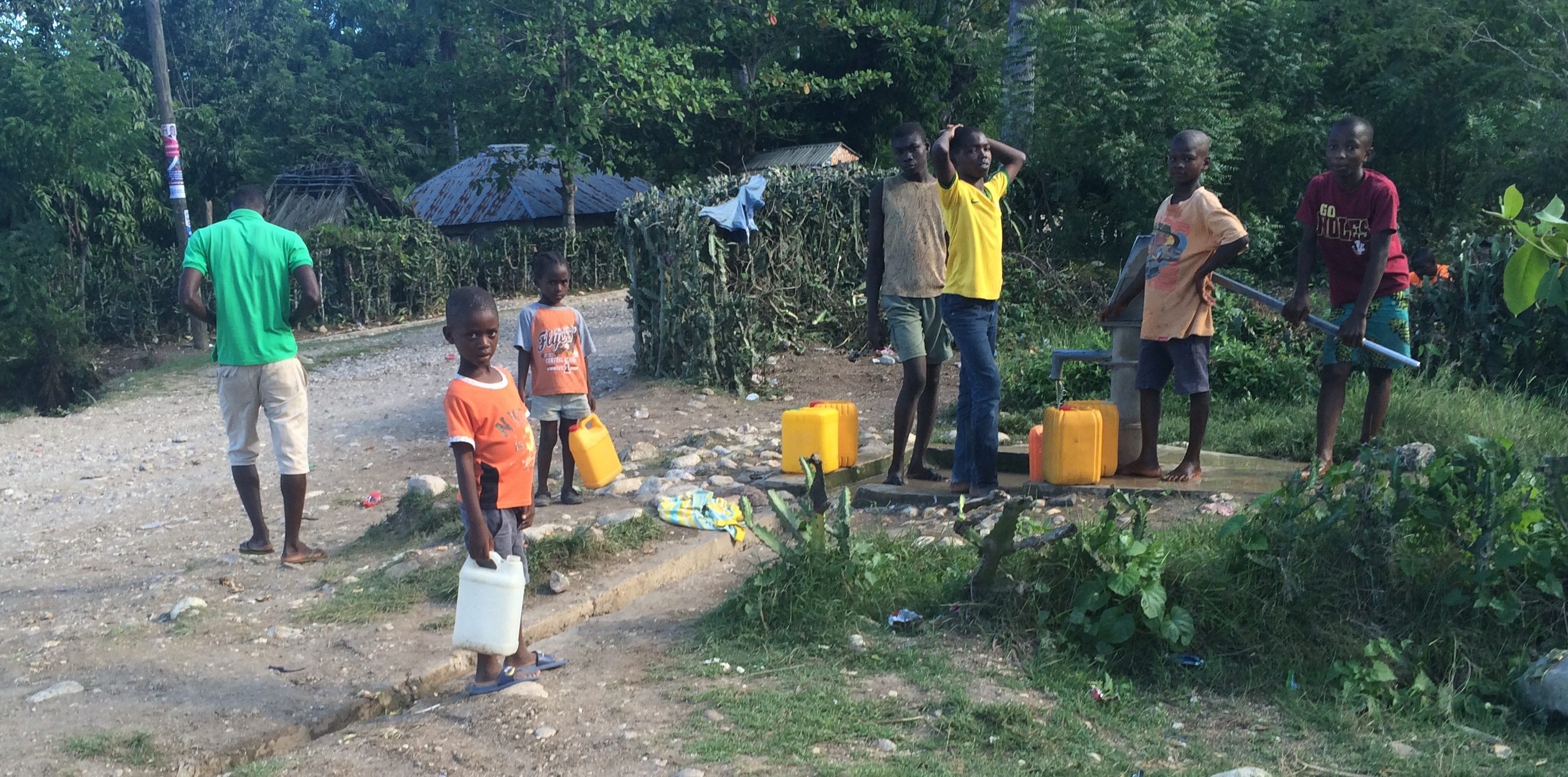 Community well at Sinaï, Nippes